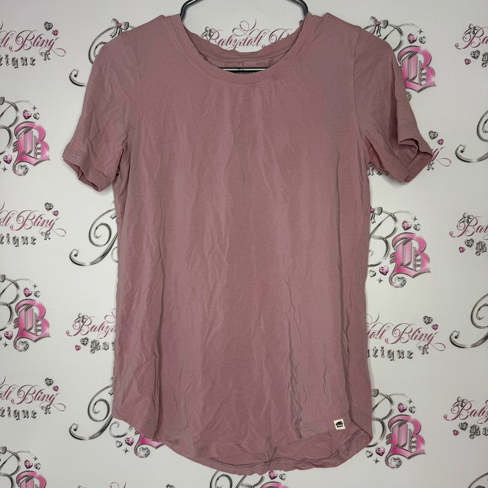 Roots tshirt pink blush mauve purple soft light weight casual mockneck comfy